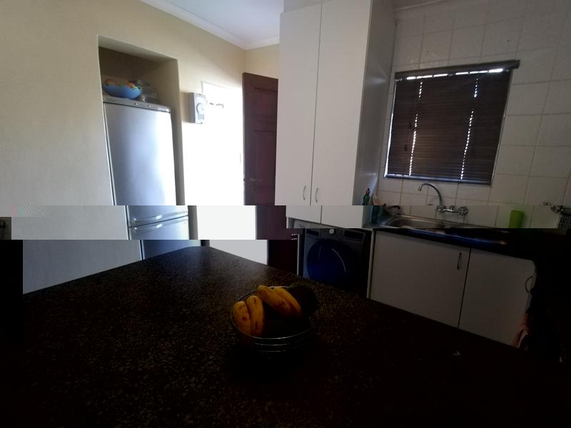 2 Bedroom Property for Sale in Brackenfell Central Western Cape